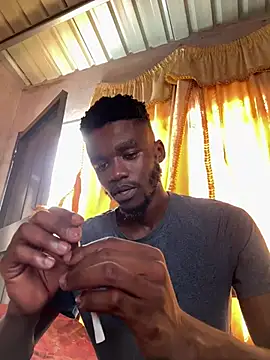 HottSledge online show from 03-05-25, 01:17