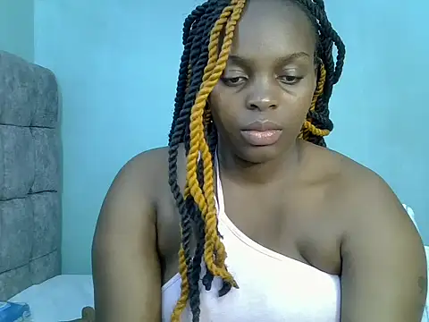Snapshot of freaky_j_ chatting on 02-19-25, 12:33 freaky j online show from 02-19-25, 12:33