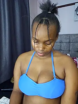 Snapshot of freaky_j_ chatting on 10-19-25, 06:58 freaky j online show from 10-19-25, 06:58