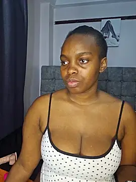 Snapshot of freaky_j_ chatting on 10-25-25, 01:02 freaky j online show from 10-25-25, 01:02