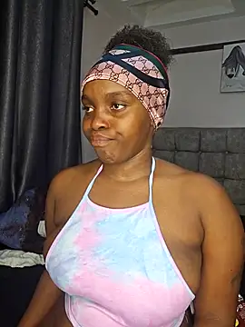 Snapshot of freaky_j_ chatting on 11-29-25, 10:02 freaky j online show from 11-29-25, 10:02