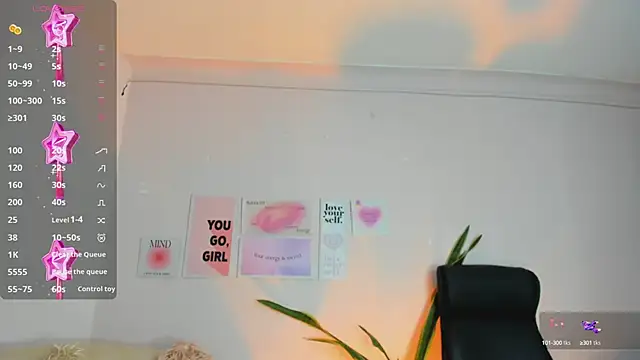 Snapshot of MissSussy chatting on 01-30-25, 03:22 MissSussy online show from 01-30-25, 03:22