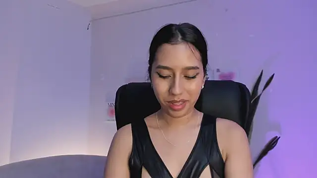 Snapshot of MissSussy chatting on 02-10-25, 09:36 MissSussy online show from 02-10-25, 09:36