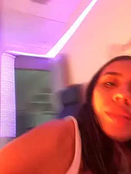 Snapshot of MissSussy chatting on 02-15-25, 06:33 MissSussy online show from 02-15-25, 06:33