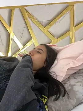 Snapshot of MissSussy chatting on 03-14-25, 03:04 MissSussy online show from 03-14-25, 03:04