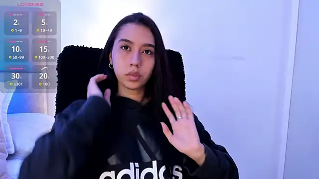 Snapshot of MissSussy chatting on 10-21-25, 11:33 MissSussy online show from 10-21-25, 11:33