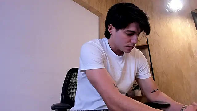 Karimferrer online show from 02-07-26, 07:39