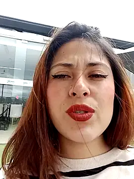 Snapshot of LisbethMoore_ chatting on 01-27-25, 04:11 LisbethMoore online show from 01-27-25, 04:11