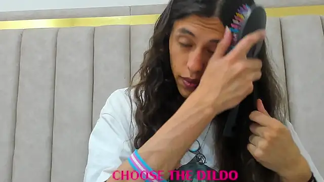 FreyaMoller online show from 09-08-25, 06:51