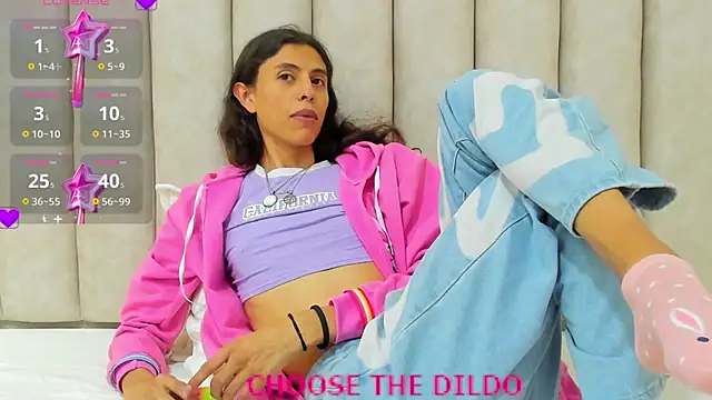 FreyaMoller online show from 09-13-25, 07:24