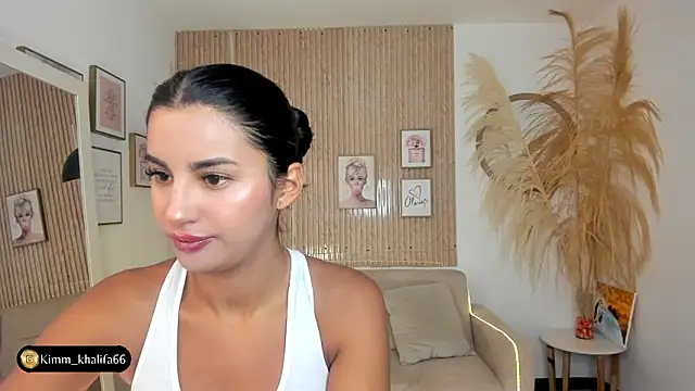 Snapshot of Kimm_khalifa chatting on 01-31-25, 02:39 Kimm khalifa online show from 01-31-25, 02:39