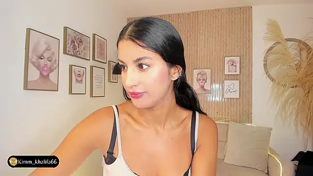 Snapshot of Kimm_khalifa chatting on 02-13-25, 09:06 Kimm khalifa online show from 02-13-25, 09:06