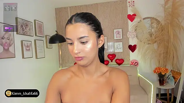 Snapshot of Kimm_khalifa chatting on 02-22-25, 10:31 Kimm khalifa online show from 02-22-25, 10:31