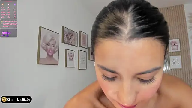 Snapshot of Kimm_khalifa chatting on 02-28-25, 06:41 Kimm khalifa online show from 02-28-25, 06:41