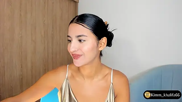 Snapshot of Kimm_khalifa chatting on 03-19-25, 09:05 Kimm khalifa online show from 03-19-25, 09:05