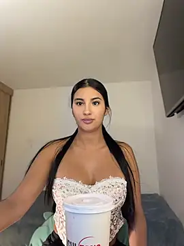 Kimm khalifa online show from 06-22-26, 12:24