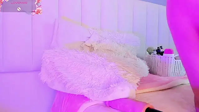 Sally  Walker online show from 02-26-25, 01:32