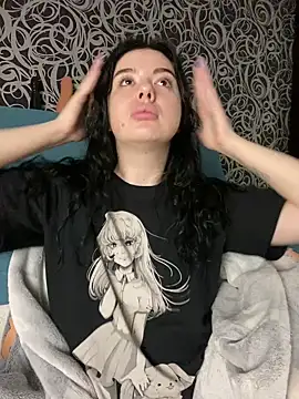 Kimi Ass online show from 12-20-24, 10:32