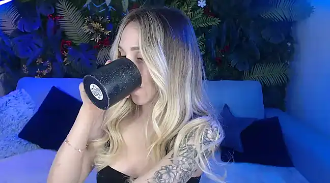 Snapshot of Horny_Blond chatting on 03-04-25, 09:07 Horny Blond online show from 03-04-25, 09:07