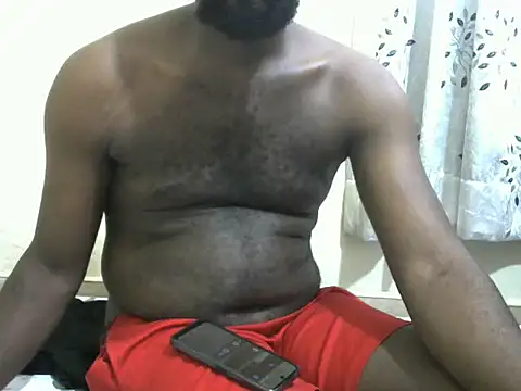 spicy-paul online show from 01-07-26, 04:37