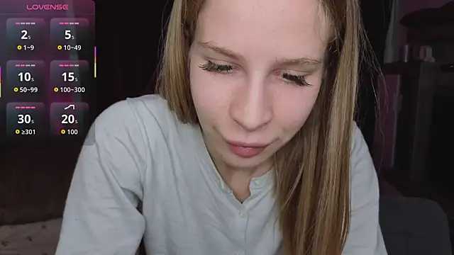 Elis Fox online show from 04-14-26, 11:05