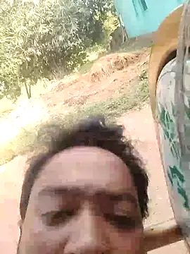 Snapshot of Young_couple143 chatting on 10-26-25, 08:20 Young couple143 online show from 10-26-25, 08:20