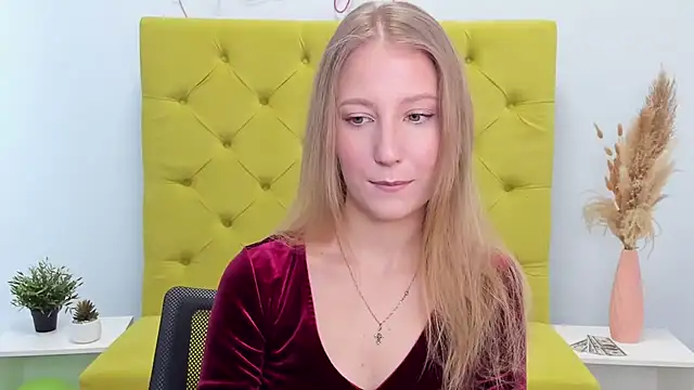 LolaWilsons online show from 02-04-26, 07:25