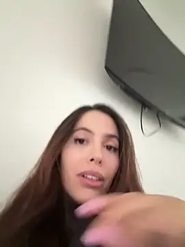 Amber Rush  online show from 10-15-25, 08:09