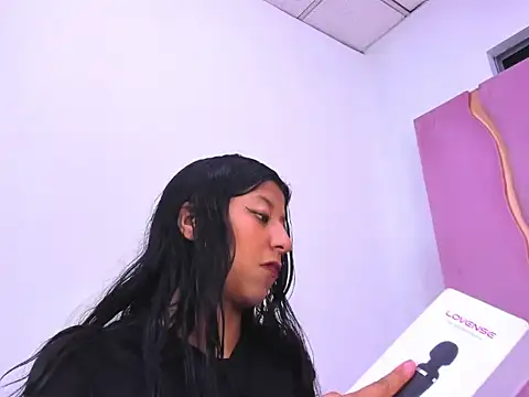 VaneLin18 online show from 12-04-25, 08:39