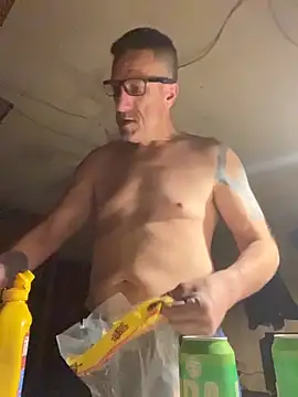 Snapshot of Manwhorxxlcock chatting on 10-20-25, 12:22 Manwhorxxlcock online show from 10-20-25, 12:22