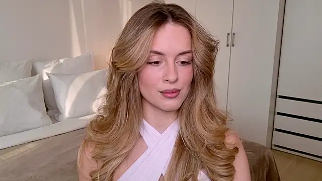 RozzitaBedberry online show from 01-17-26, 11:48