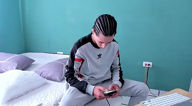 Chandler ken online show from 12-04-24, 03:21