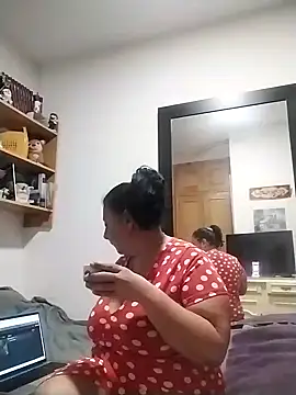 Anais-Te-La-Como online show from 01-05-25, 09:37