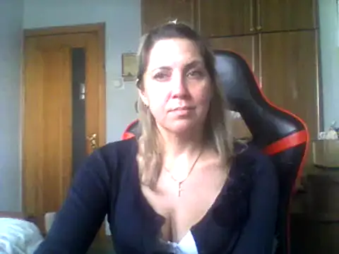 Snapshot of IrinaB1 chatting on 02-09-25, 12:19 IrinaB1 online show from 02-09-25, 12:19