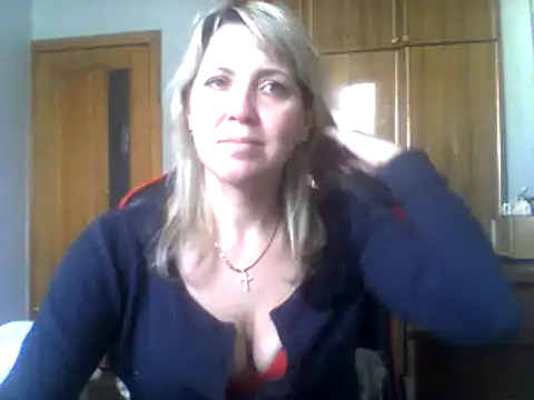 Snapshot of IrinaB1 chatting on 02-10-25, 07:15 IrinaB1 online show from 02-10-25, 07:15