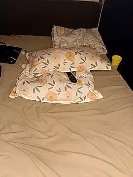 Snapshot of Queen-sluty2 chatting on 01-30-25, 01:22 Queen-sluty2 online show from 01-30-25, 01:22