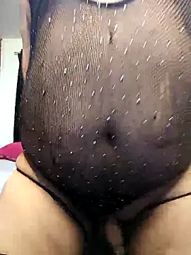 Snapshot of valenthottie chatting on 11-09-25, 01:26 valenthottie online show from 11-09-25, 01:26