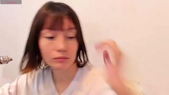 Snapshot of lizzy_davis_1 chatting on 02-21-25, 03:34 lizzy davis 1 online show from 02-21-25, 03:34