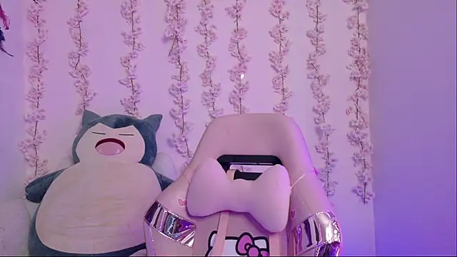 Haelycute online show from 03-23-26, 12:36