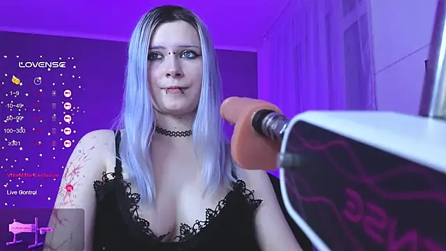 Snapshot of SpectraSirens chatting on 02-21-25, 09:11 SpectraSirens online show from 02-21-25, 09:11