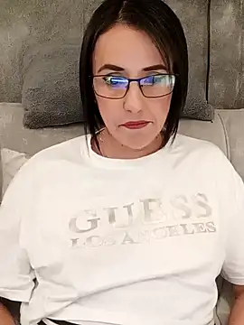 IsisBlake online show from 01-17-25, 11:40