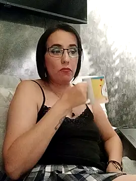 IsisBlake online show from 02-10-25, 11:45