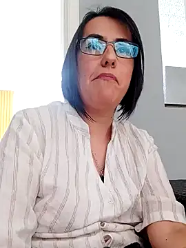 IsisBlake online show from 02-21-25, 09:11