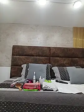 IsisBlake online show from 02-09-26, 11:03