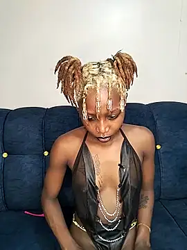 Sexyvyee  online show from 03-18-25, 06:37