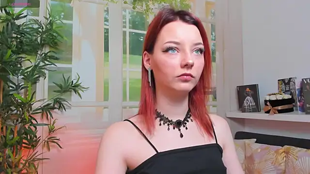 Snapshot of pretty_little_thing chatting on 02-12-25, 01:48 pretty little thing online show from 02-12-25, 01:48