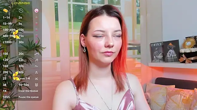 Snapshot of pretty_little_thing chatting on 03-05-25, 01:39 pretty little thing online show from 03-05-25, 01:39