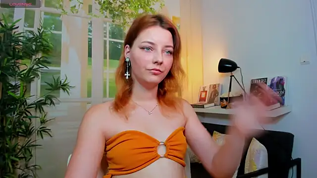 Snapshot of pretty_little_thing chatting on 09-15-25, 03:12 pretty little thing online show from 09-15-25, 03:12