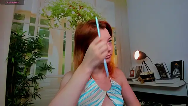 Snapshot of pretty_little_thing chatting on 09-30-25, 05:12 pretty little thing online show from 09-30-25, 05:12