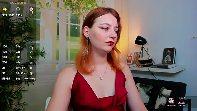 Snapshot of pretty_little_thing chatting on 10-13-25, 02:50 pretty little thing online show from 10-13-25, 02:50